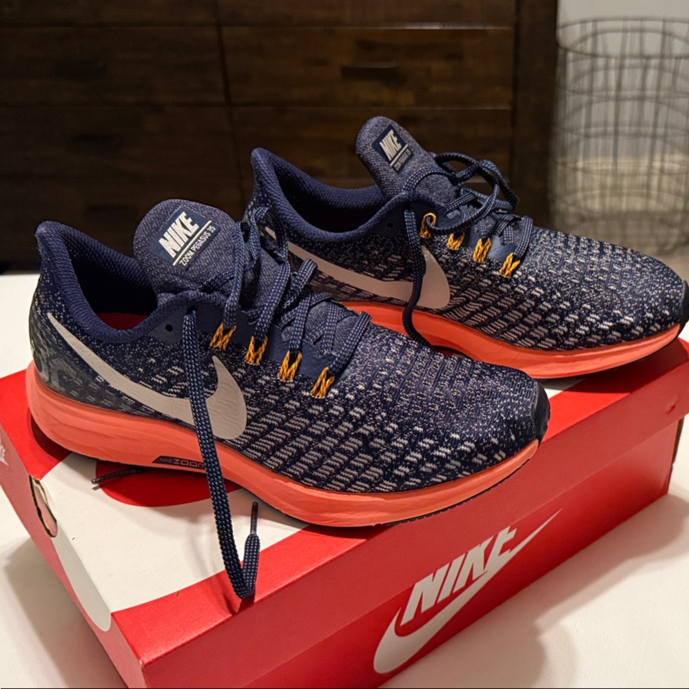 Nike Pegasus 35 Women’s Running Shoes Navy Blue White Coral Size 8